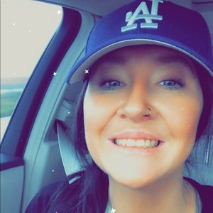 Meet your Posher, Mak